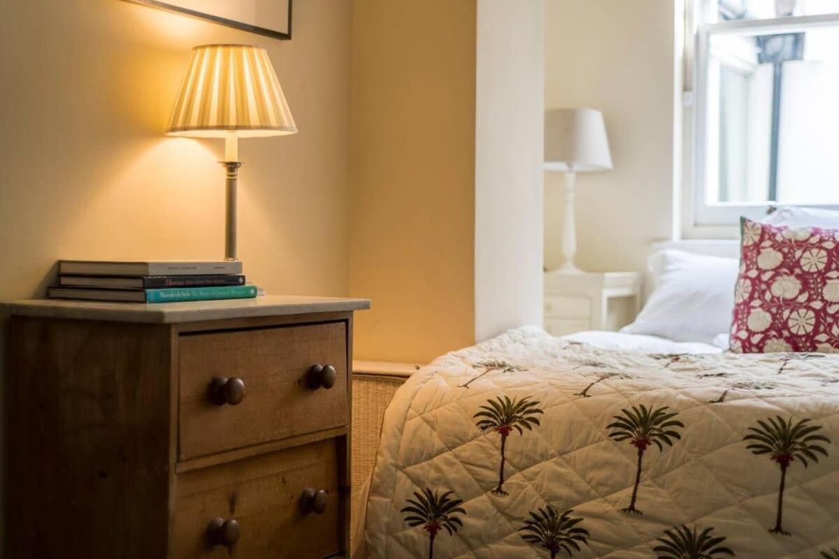 Delightful 2 Bed In Notting Hill - 5 Min From Tube Apartment Лондон Екстериор снимка
